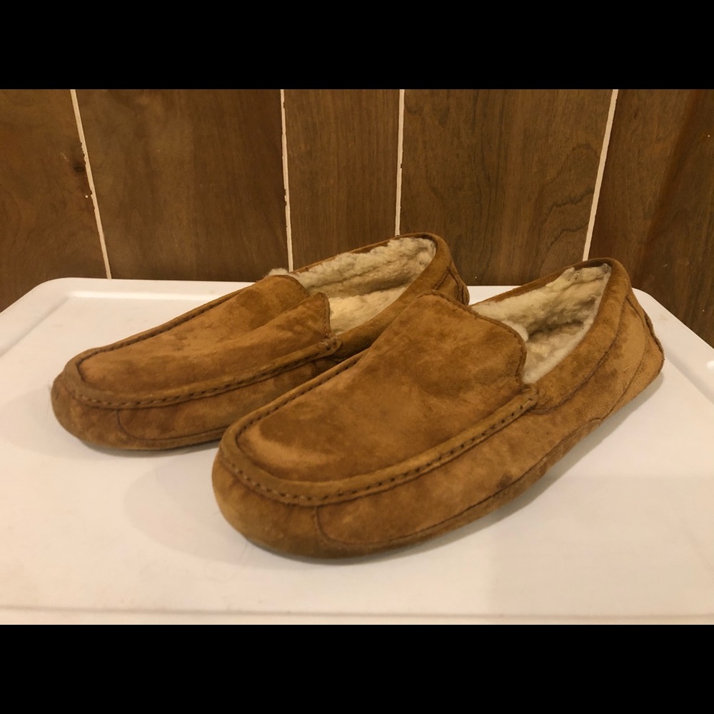 UGG Ascot suede slippers